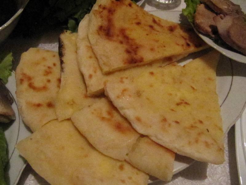 chaczapuri, Gruzja, kuchnia gruzińska, Martyna Skura, blog podróżniczy