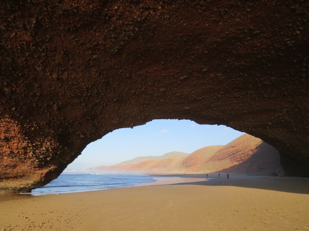 plaża Legzira, Sidi Ifni, Maroko, Martyna Skura, blog podróżniczy 