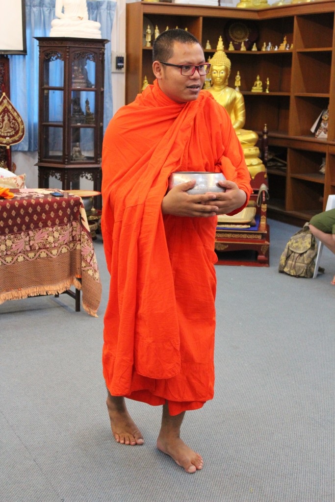 mnich buddyjski, buddyzm, Tajlandia, co robi mnich, jak zostać mnichem, Chiang Mai