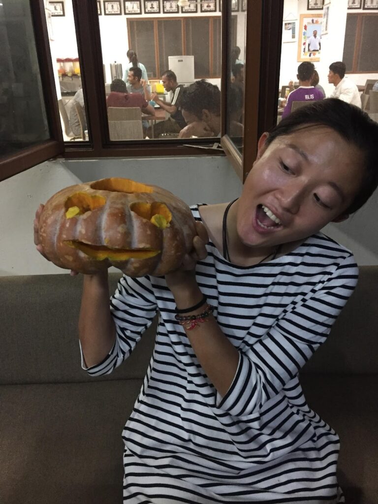 - Malediwski akademik