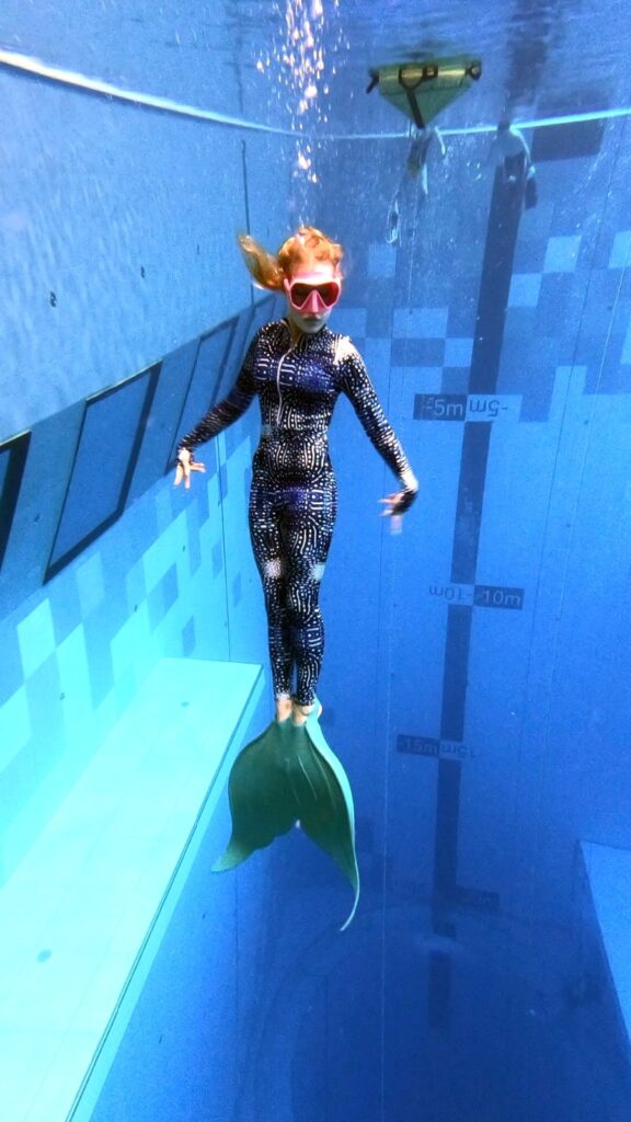 - Jak zostać syreną?