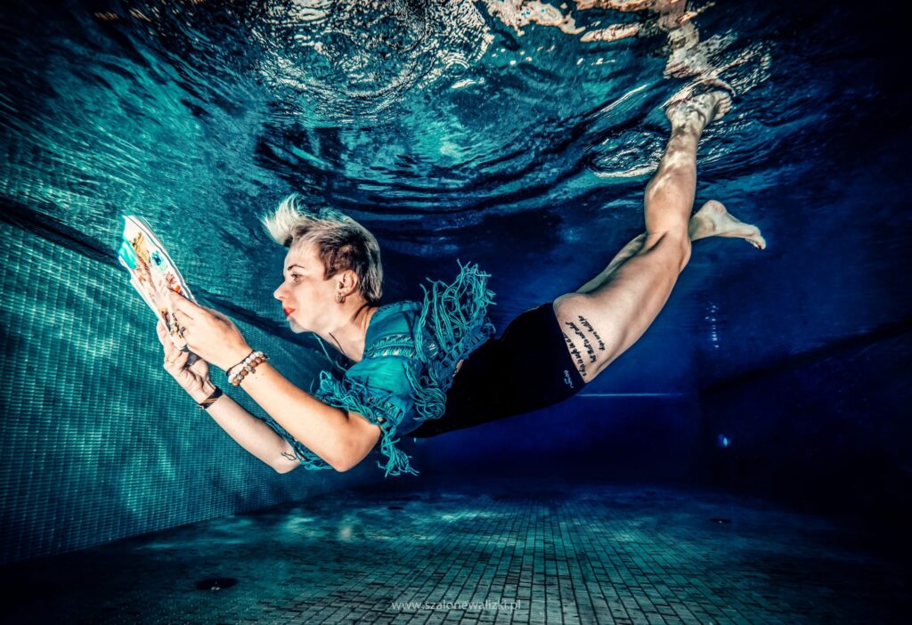 - Jak napisać książkę [fakty i mity]