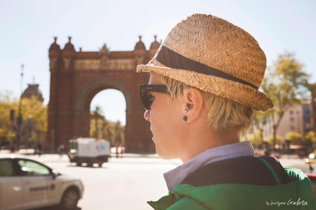 - Jak nie umrzeć z nudów w podróży, czyli 11 sprawdzonych pomysłów z African Road Trip.