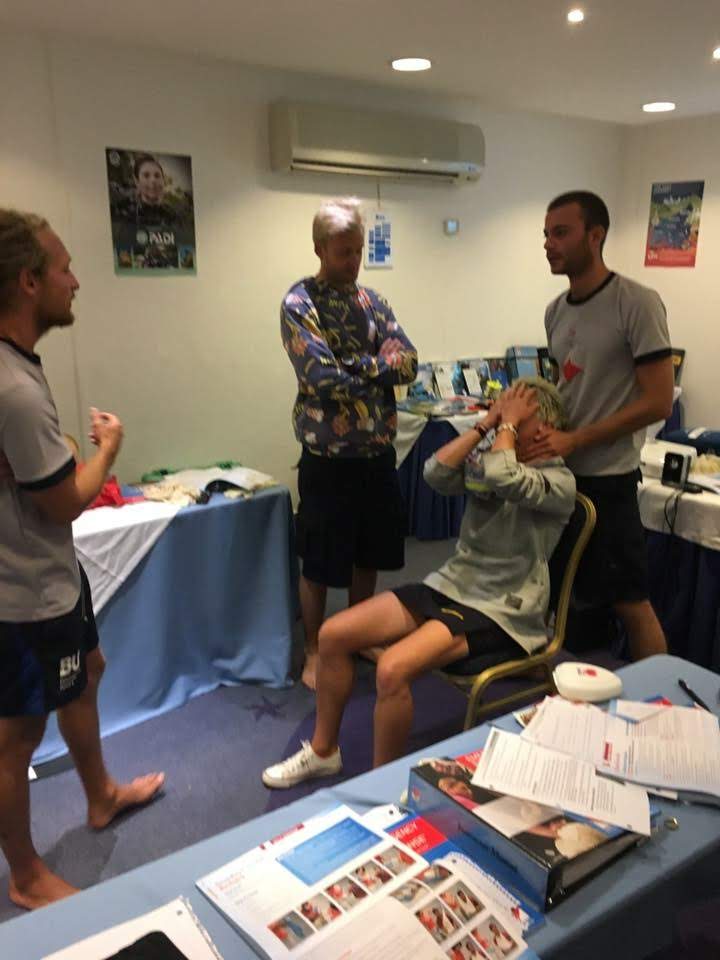 - Jak zacząć karierę jako instruktor nurkowania [post praktyczny]