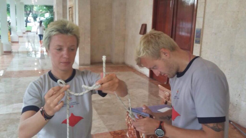 - Jak zacząć karierę jako instruktor nurkowania [post praktyczny]