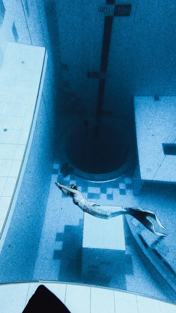 - Jak zostać syreną?